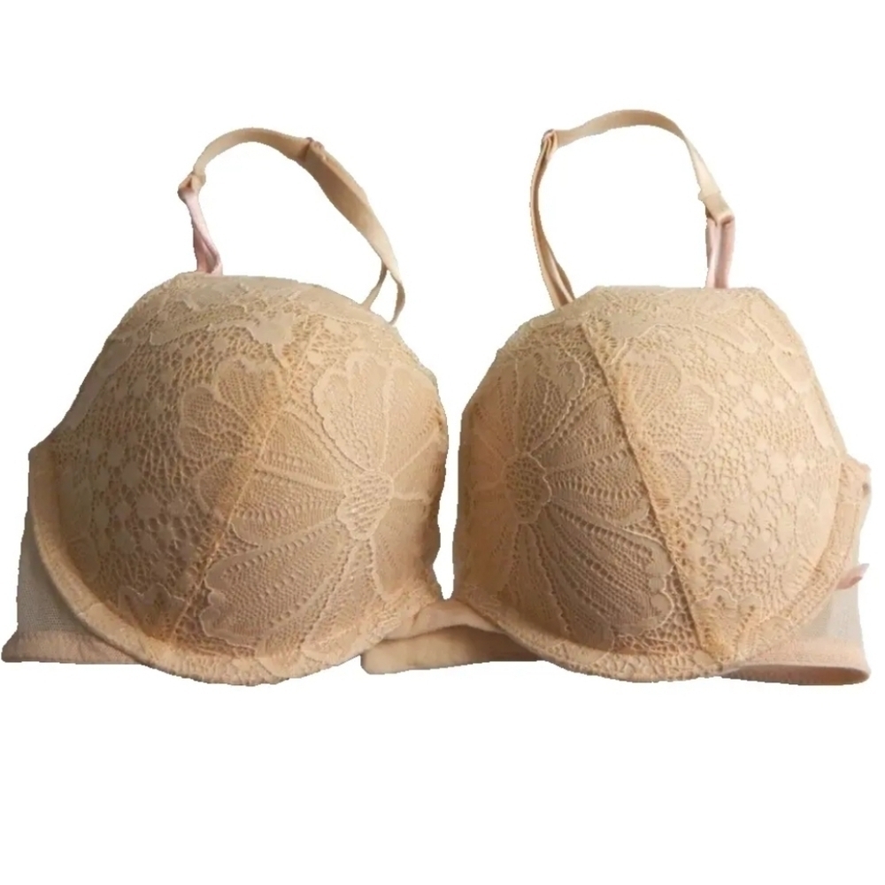 Victoria's Secret Push Up Padded‎ Bra